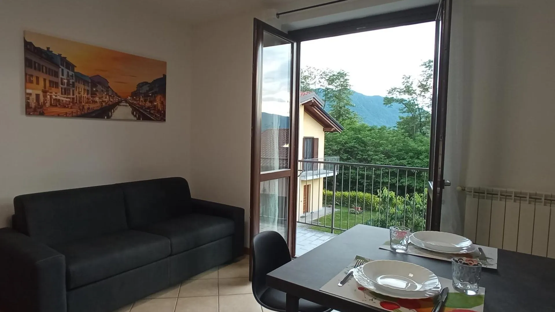 Casa Ines Apartment Brezzo