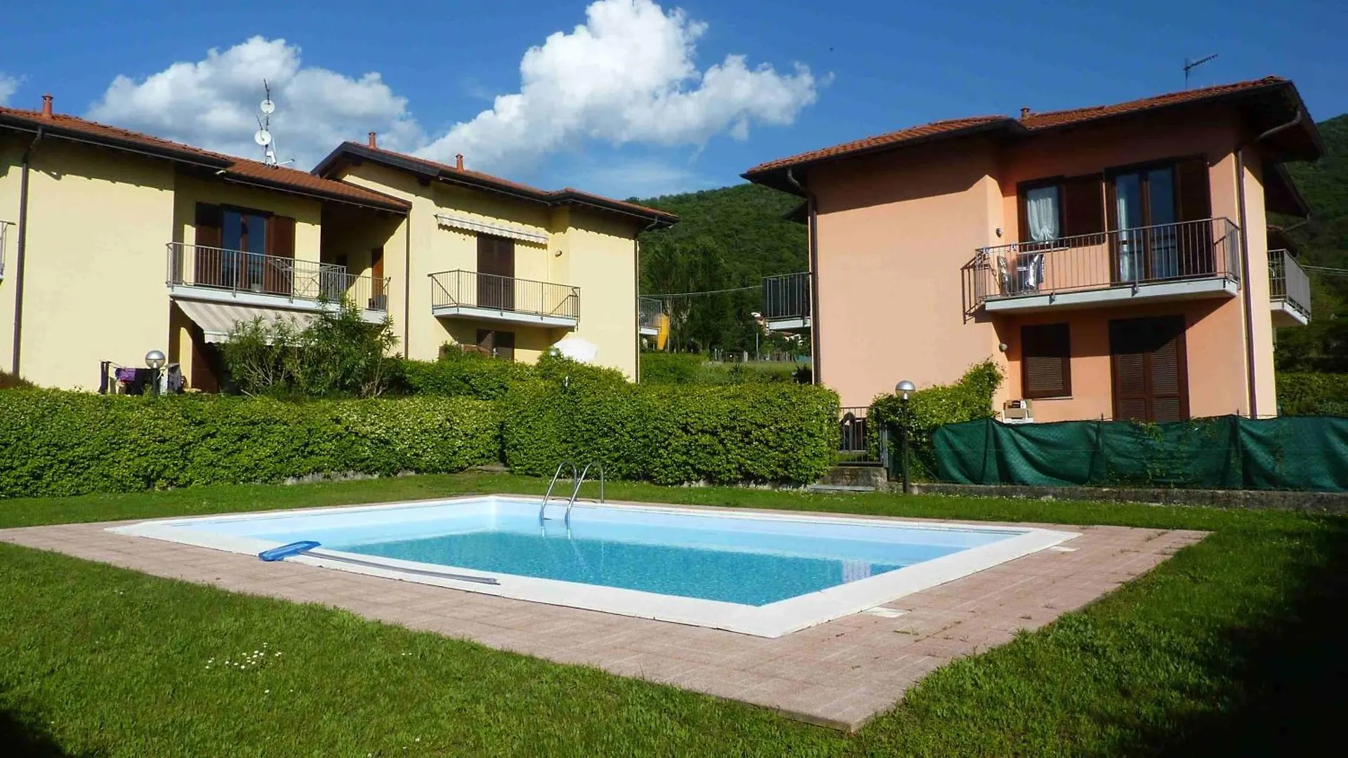 Casa Ines Apartment Brezzo 0*,